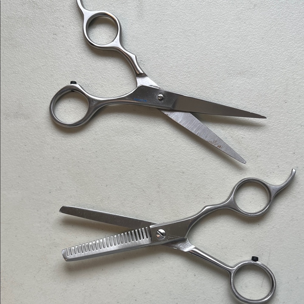 ICE Silver Grooming Scissors Set - Picture 2 of 4